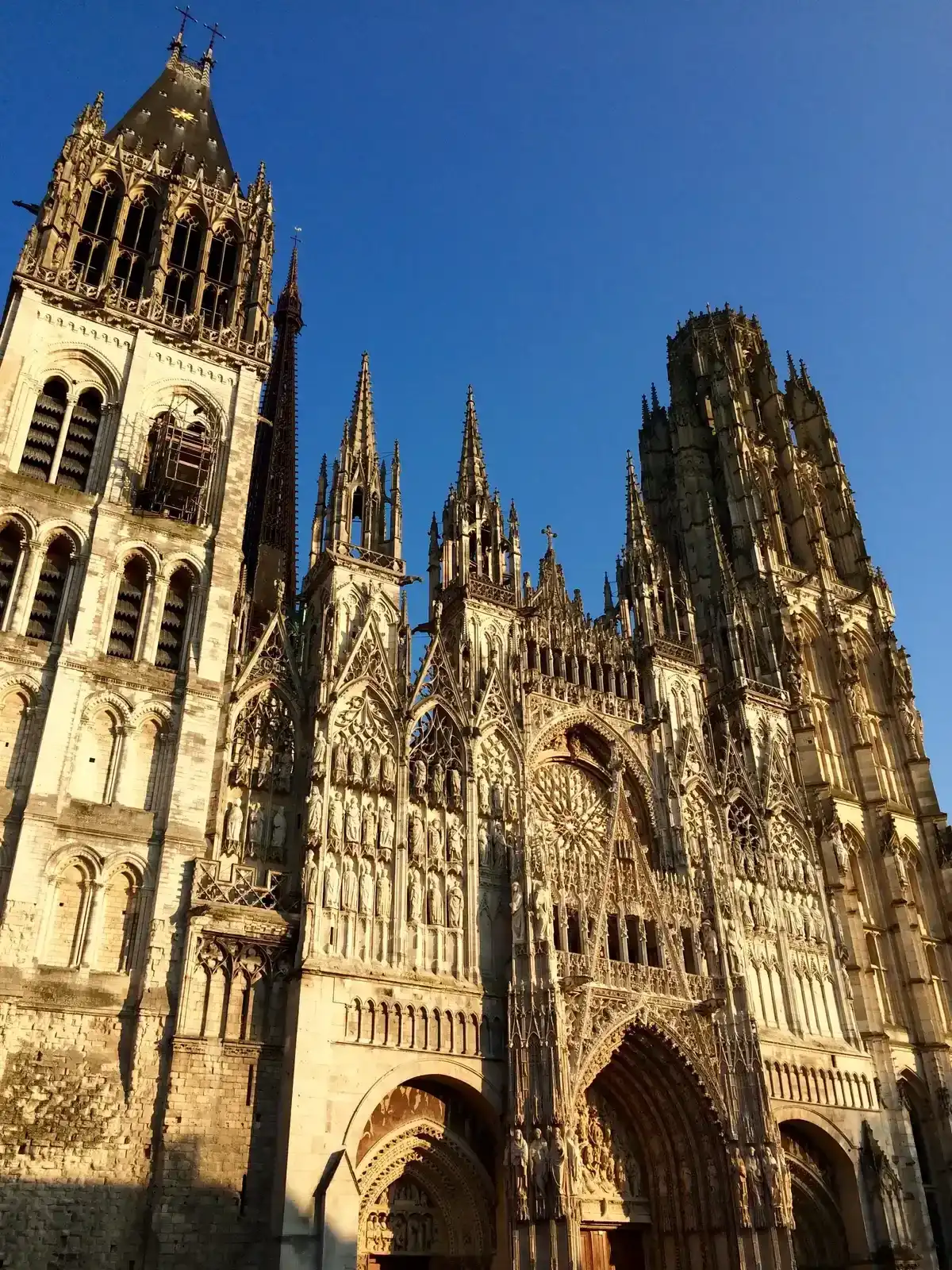 The façade of Rouen Cathedral, the first stop on some Normandy tours from Paris